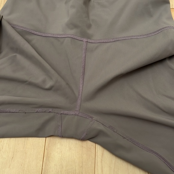 Lululemon leggings - Picture 3 of 4